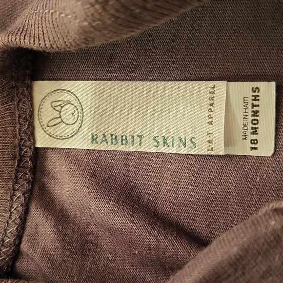 "Sawdust is my Glitter" onesie/bodysuit - Picture 2 of 4